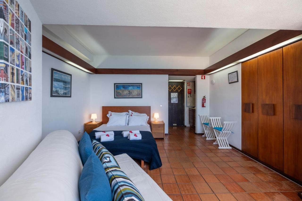 Rent4Rest - Sesimbra Ocean View Studio 외부 사진